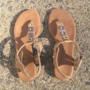 Aerosoles gold sandals. ONLY WORN TWICE